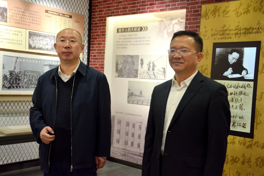 大唐國際副總經(jīng)理冷耀軍一行到中國樂(lè )凱走訪(fǎng)交流